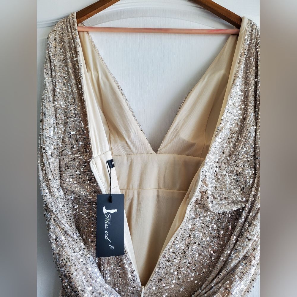 Plunging Neck V Back Sequin Gown - Picture 14 of 16